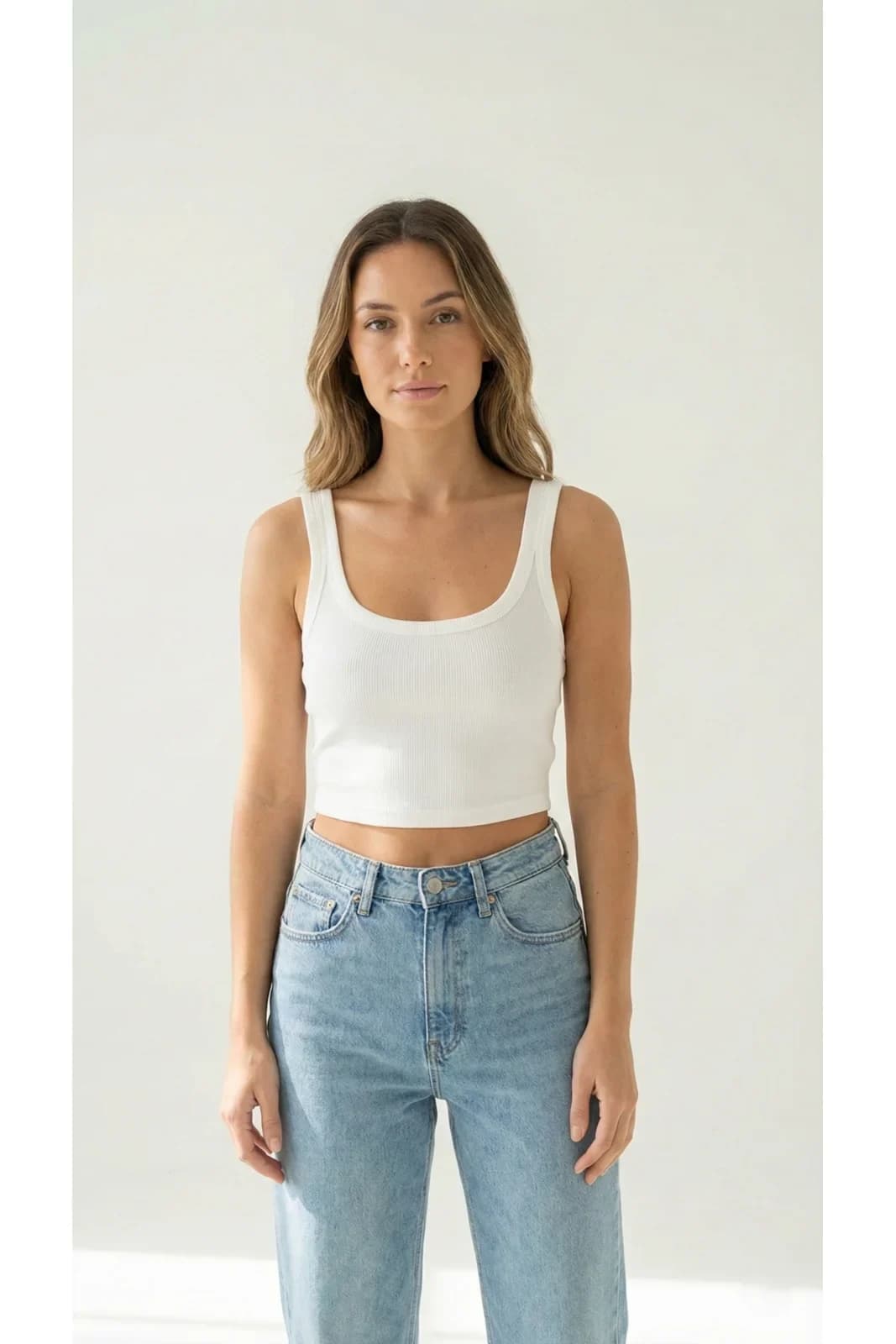 Kalın Askılı Crop Büstiyer Beyaz